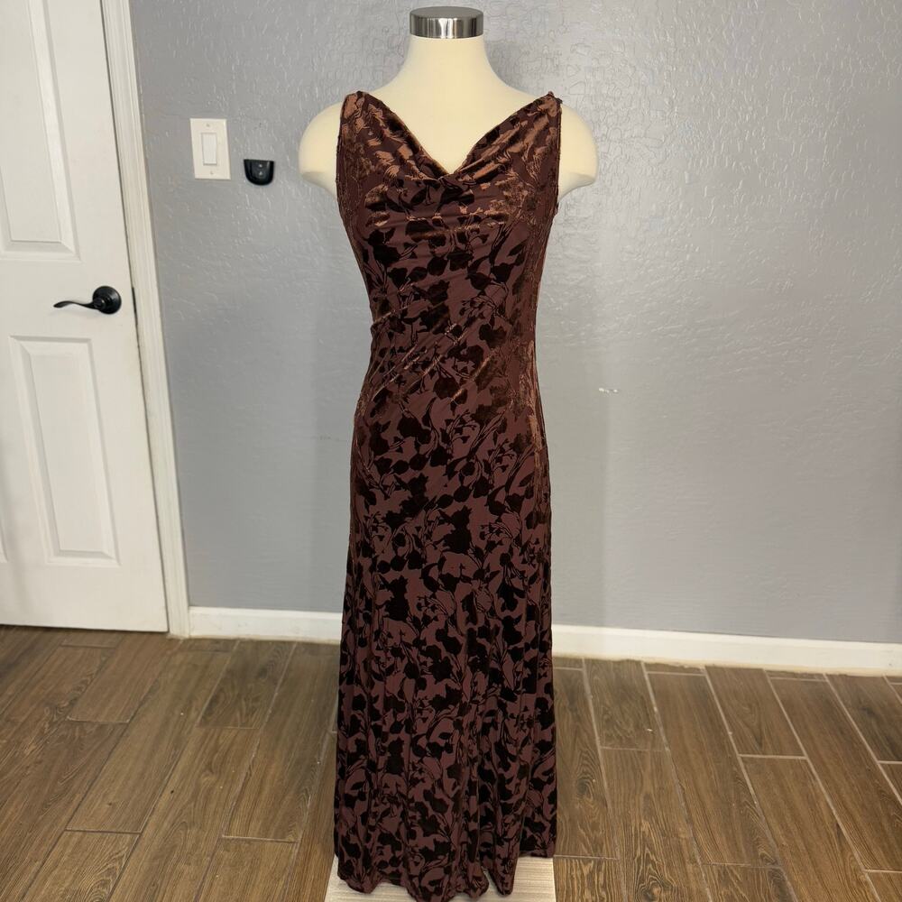 NWOT Rare London Fallen Shoulder Burnout Floral Maxi Dress in Brown, US 8